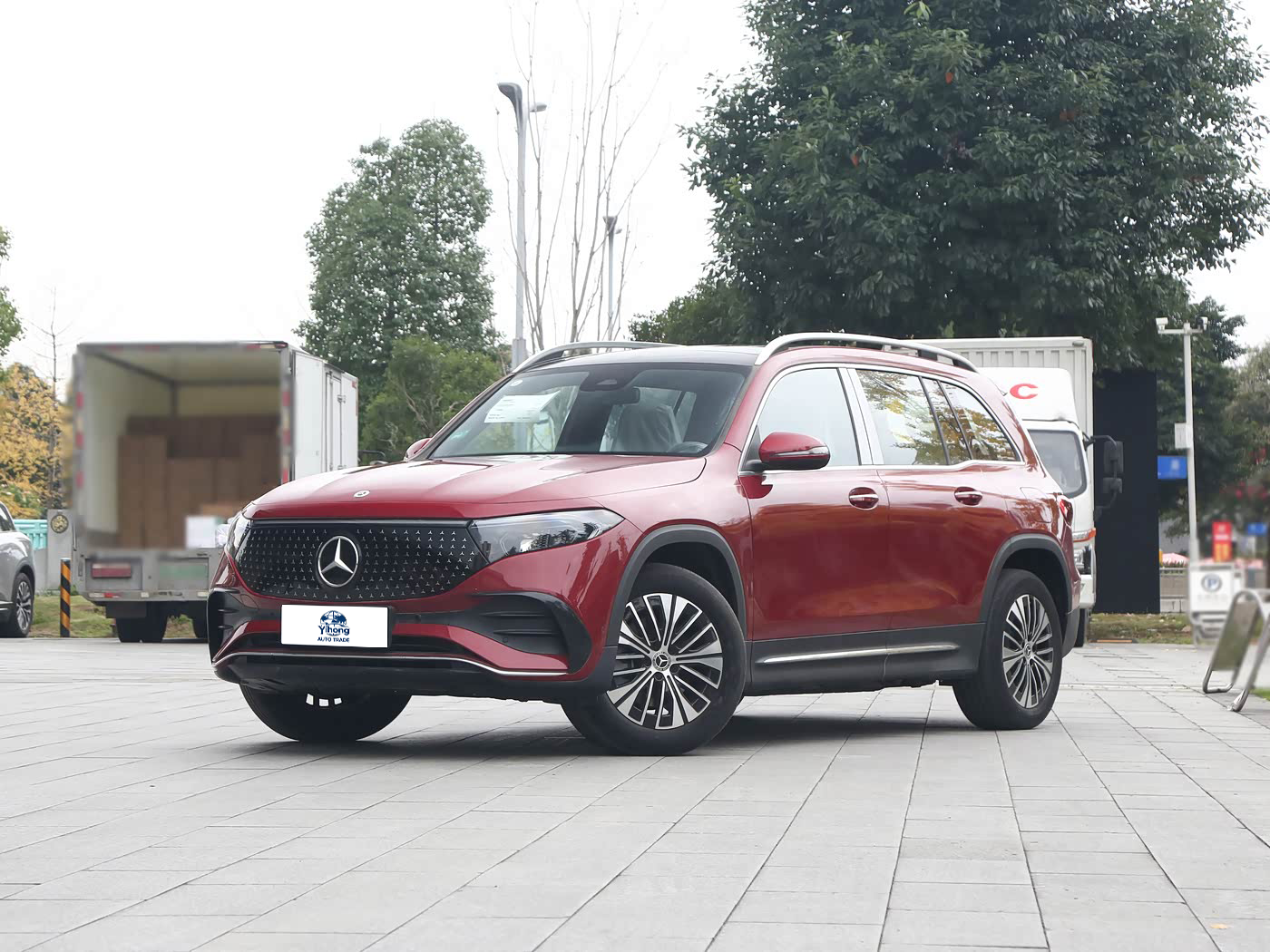 2025 Mercedes-Benz EQB260