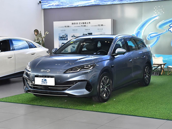 compare product 2025 BYD Seal 06 DM-i Wagon 80 km Premium