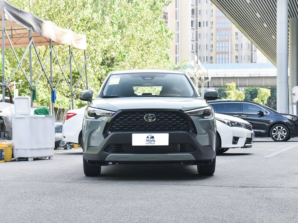 2024 Toyota Corolla Cross 2.0L CVT Pioneer Edition