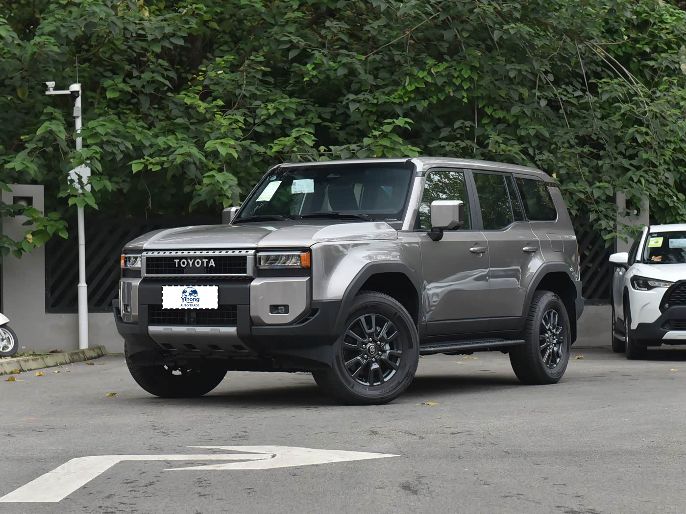 2025 Toyota Land Cruiser Prado TX 5 seater 2.4T Hybrid Full-purpose Edition