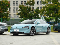 2026 Chery Luxeed S7 Max+ EV