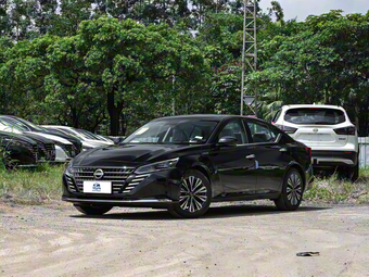 compare product 2025 Nissan Teana 2.0L XL-TLS Enjoy Edition