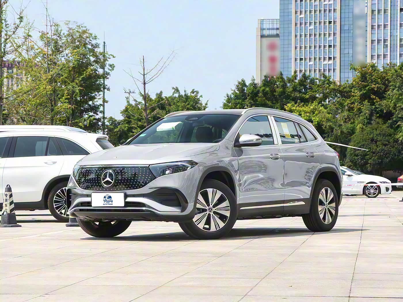 2025 Mercedes-Benz EQA260