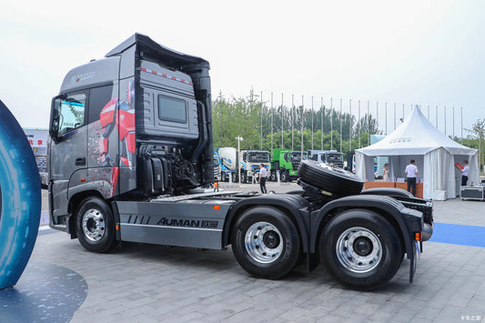 Foton Auman Galaxy Northern Version 580 Horsepower 4X2 AMT Automatic Transmission Tractor