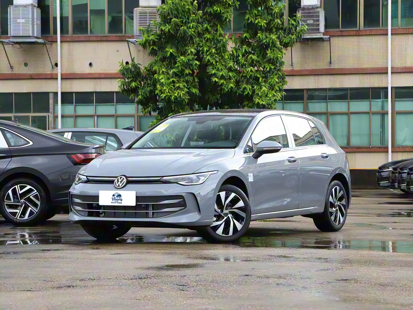 2026 Volkswagen Golf 300TSI Pro