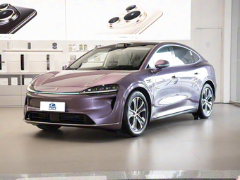 compare product 2026 Chery Luxeed R7 Ultra EV